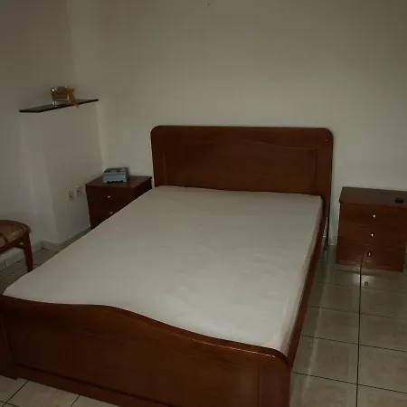 Amarinthos Apartman